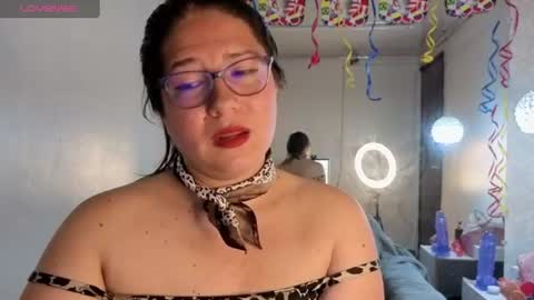 Snapshot of scarlett_widow chatting on 06/11/26, 02:53 scarlett_widow online show from 06/11/26, 02:53