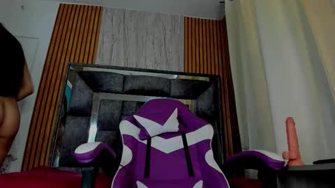 Scarlett zin follow me online show from 02/20/26, 06:30