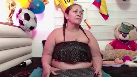 Snapshot of scarlettbooty chatting on 07/03/26, 11:27 scarlettbooty online show from 07/03/26, 11:27
