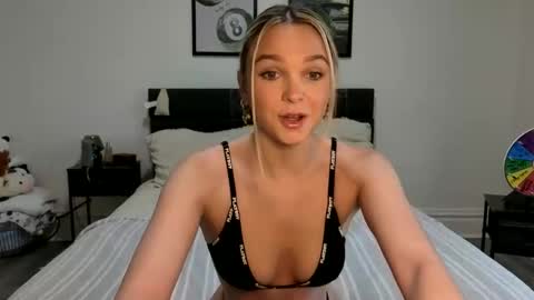 Scarlett online show from 03/30/26, 09:05