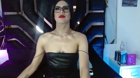 Scarlett online show from 11/27/25, 03:41