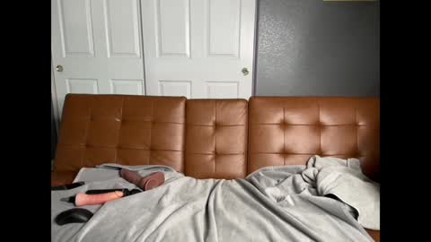 Snapshot of scarlettredff chatting on 01/13/25, 04:50 ScarlettredFF online show from 01/13/25, 04:50