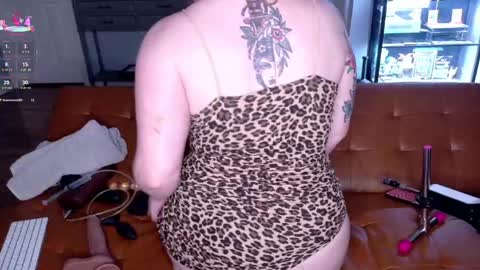 ScarlettredFF online show from 05/10/26, 04:06