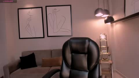 Snapshot of scarlettrosex1 chatting on 04/29/26, 08:04 Scarlett Rose online show from 04/29/26, 08:04