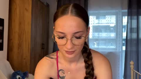 Snapshot of scarlettsmithz chatting on 05/21/26, 04:08 ScarlettSmithz online show from 05/21/26, 04:08