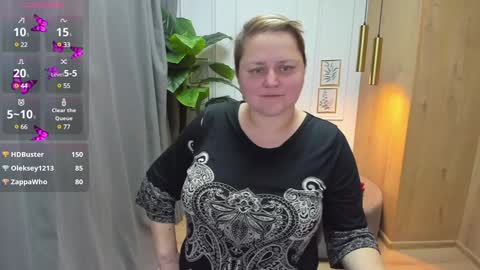 Snapshot of scarlettsoft chatting on 12/05/24, 12:00 Scarlett online show from 12/05/24, 12:00