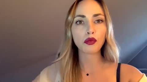 ScarlettxBlonde online show from 03/26/26, 04:12