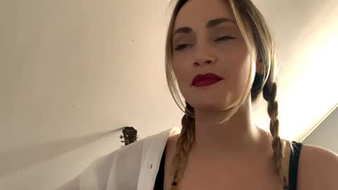 ScarlettxBlonde online show from 04/03/26, 02:15