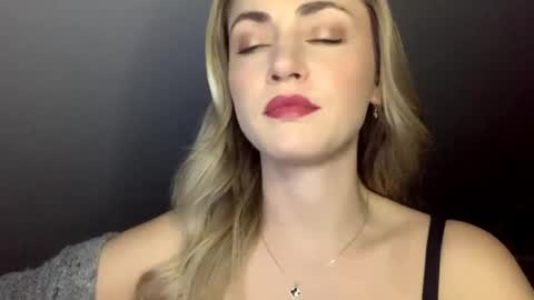 ScarlettxBlonde online show from 05/14/26, 08:26