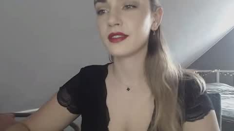 ScarlettxBlonde online show from 06/01/26, 06:15