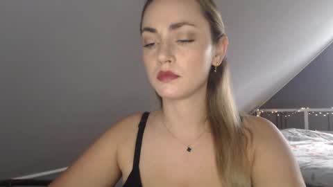 ScarlettxBlonde online show from 06/04/26, 07:03