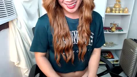 Queen Scarlet online show from 12/19/24, 03:30