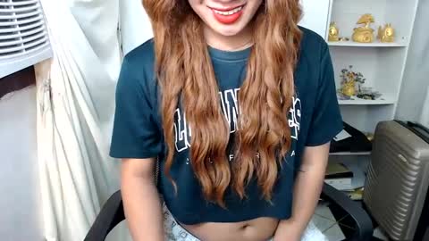 Queen Scarlet online show from 01/08/25, 07:13