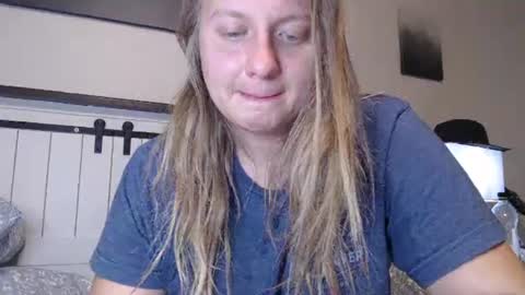 Snapshot of scartit chatting on 06/15/26, 09:39 ScarTit Bernhard online show from 06/15/26, 09:39
