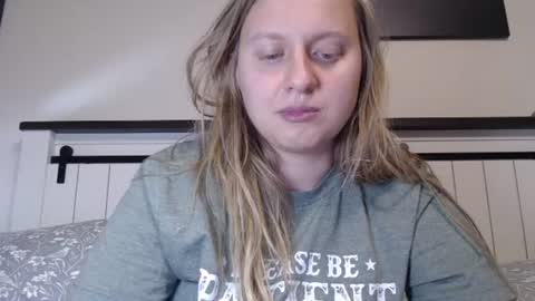 Snapshot of scartit chatting on 07/07/26, 06:47 ScarTit Bernhard online show from 07/07/26, 06:47