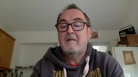 Snapshot of scbiggersballs chatting on 10/24/25, 12:56 scbiggersballs online show from 10/24/25, 12:56