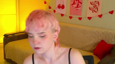 Rina online show from 09/26/25, 12:42