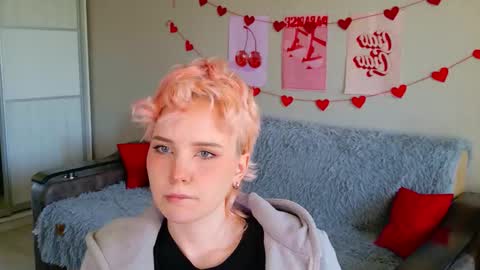 Rina online show from 10/01/25, 11:05