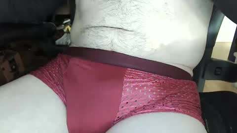 Snapshot of schooldayz chatting on 01/11/25, 11:35 schooldayz online show from 01/11/25, 11:35