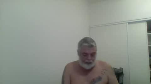 Snapshot of schooner73 chatting on 02/10/25, 07:15 Schooner73 online show from 02/10/25, 07:15
