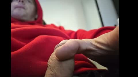 Snapshot of schosch01 chatting on 01/13/25, 08:26 schosch01 online show from 01/13/25, 08:26