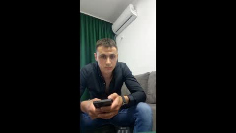 Snapshot of schott682984 chatting on 05/21/26, 04:25 schott682984 online show from 05/21/26, 04:25