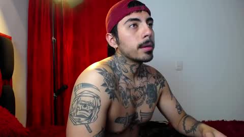 Alejandro help me to reach 200 thumps up online show from 04/12/26, 06:51