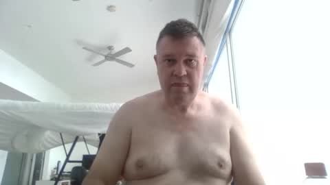 Scoobs online show from 09/30/25, 02:05