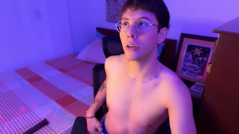 Snapshot of scoobysnack_ chatting on 12/22/25, 01:35 ScoobySnack online show from 12/22/25, 01:35