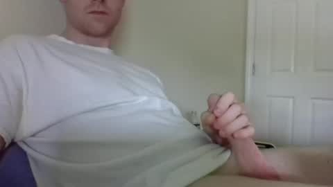 scooter912 online show from 04/15/26, 05:42