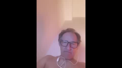Snapshot of scotchwhieskie chatting on 06/07/26, 10:02 scotchwhieskie online show from 06/07/26, 10:02