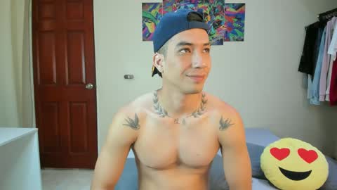 Daniel martinez - Independent model online show from 12/31/24, 02:47