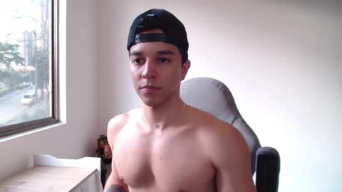 Twitter Scott brasher1 Instagram Camiloestuardo2 online show from 02/19/25, 10:09