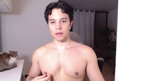 Twitter Scott brasher1 Instagram Camiloestuardo2 online show from 06/25/26, 03:17