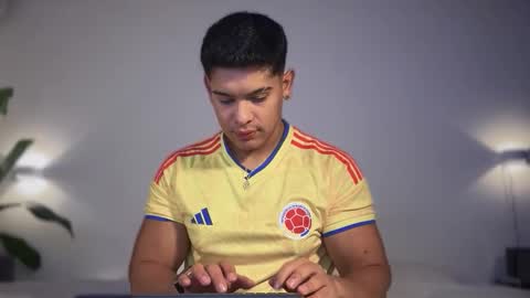 Andrew Flintt online show from 01/11/26, 11:04