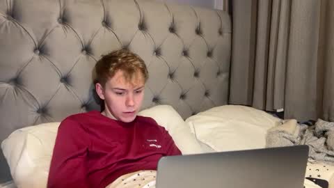 danny online show from 12/25/24, 01:31