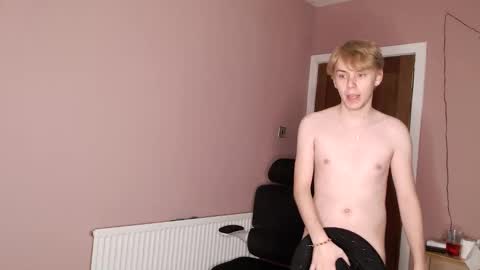 danny online show from 09/24/25, 01:03