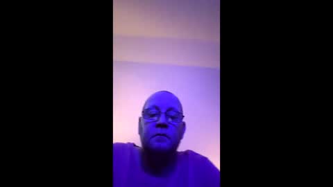 Snapshot of scottk202 chatting on 09/21/25, 11:34 scottk202 online show from 09/21/25, 11:34