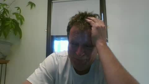 scottpbi52 online show from 12/30/24, 08:15