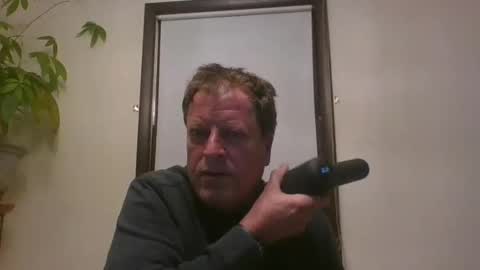 scottpbi52 online show from 01/07/25, 06:59