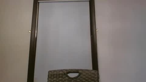 scottpbi52 online show from 01/31/25, 12:40