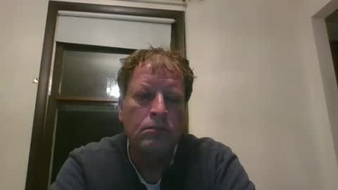 scottpbi52 online show from 02/01/25, 01:23