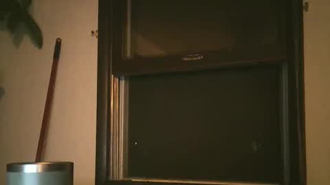 scottpbi52 online show from 09/21/25, 04:03