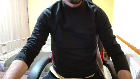 Snapshot of scotty_98 chatting on 01/01/25, 06:49 scotty_98 online show from 01/01/25, 06:49