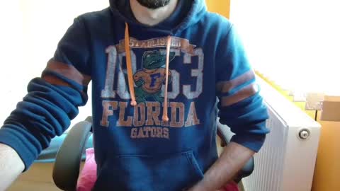 Snapshot of scotty_98 chatting on 03/12/25, 12:26 scotty_98 online show from 03/12/25, 12:26