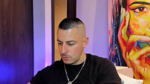 Snapshot of scotty_music chatting on 07/10/26, 02:27 Ricardo online show from 07/10/26, 02:27