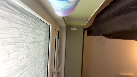 Snapshot of scottyc48 chatting on 10/22/25, 02:17 scottyc48 online show from 10/22/25, 02:17