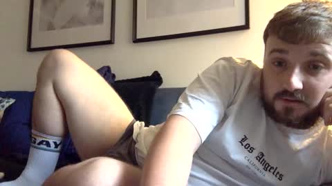 Snapshot of scottysubcub chatting on 11/15/25, 01:51 Scotty The Sub Cub online show from 11/15/25, 01:51