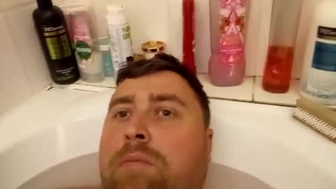 Snapshot of scotycar0408 chatting on 02/26/26, 06:51 scotycar0408 online show from 02/26/26, 06:51