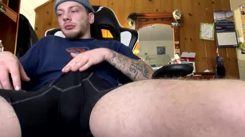 scrad1999 online show from 02/04/26, 04:40